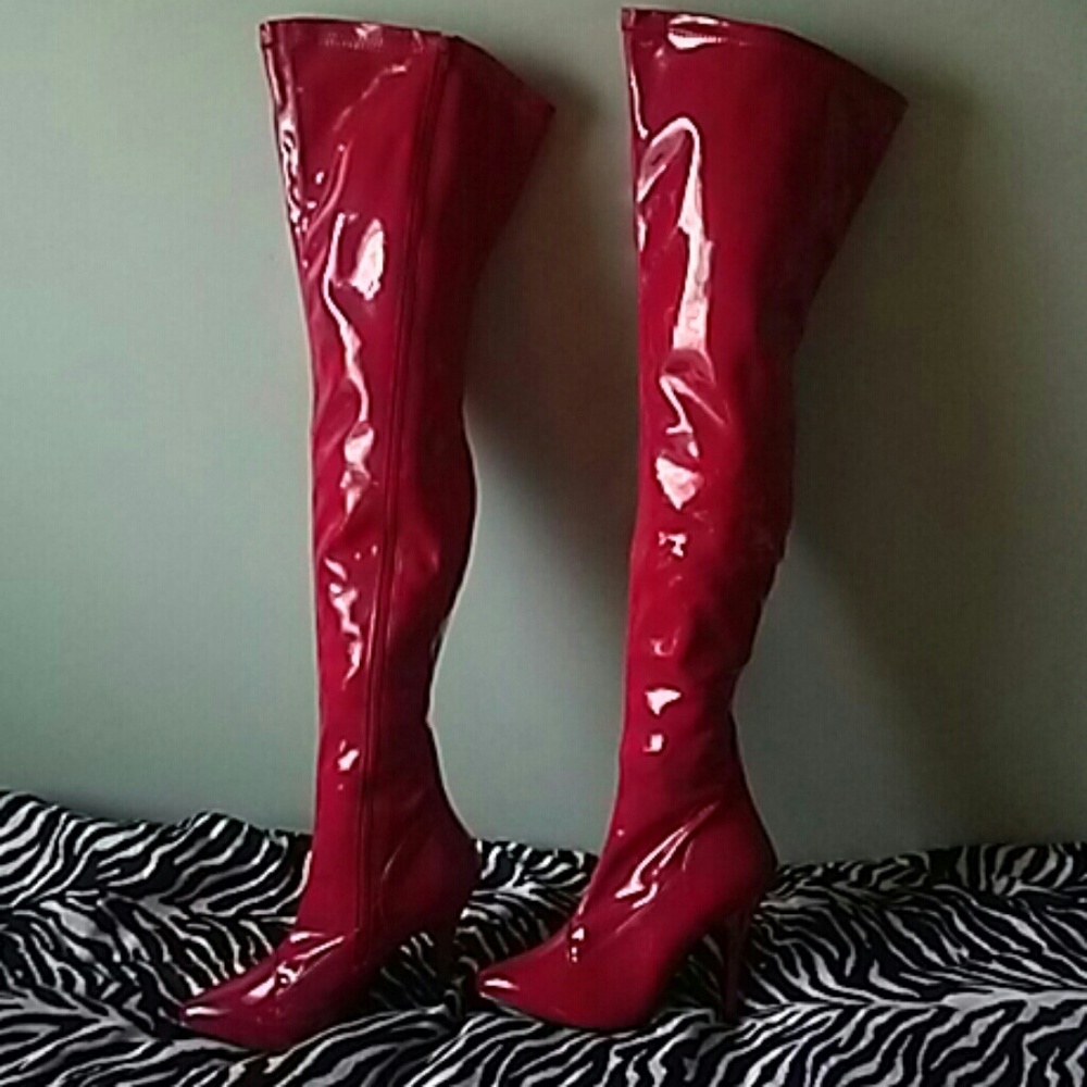 Pleaser Seduce Stripper Boots - Picture 2 of 5
